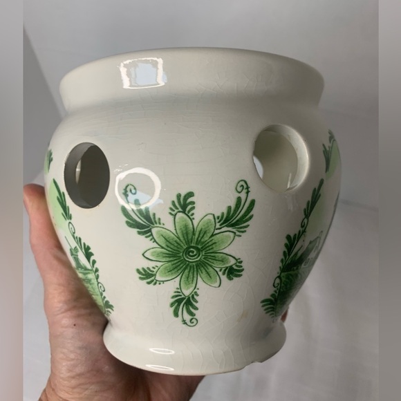 DELFT| Vintage Delft Green Tulip Planter by Brecks - Picture 7 of 11